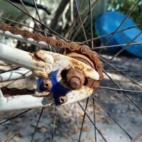 Rusted bike derailleur before treatment